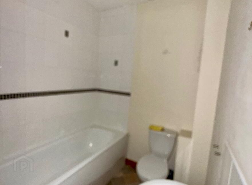 Unit C, 30 Lyngrove Hill, Glenavy, BT29 4ZQ