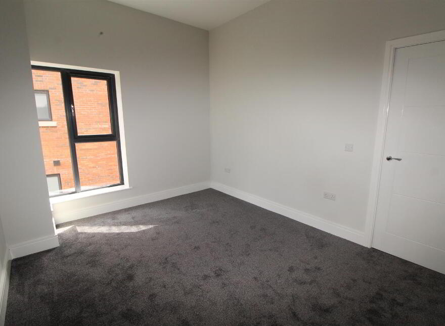 60 Loughshore Manor, Newtownabbey, BT37 9FD