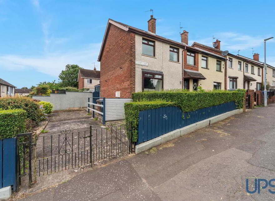 2 Rossnareen Avenue, Shaws Road, Belfast, BT11 8LP