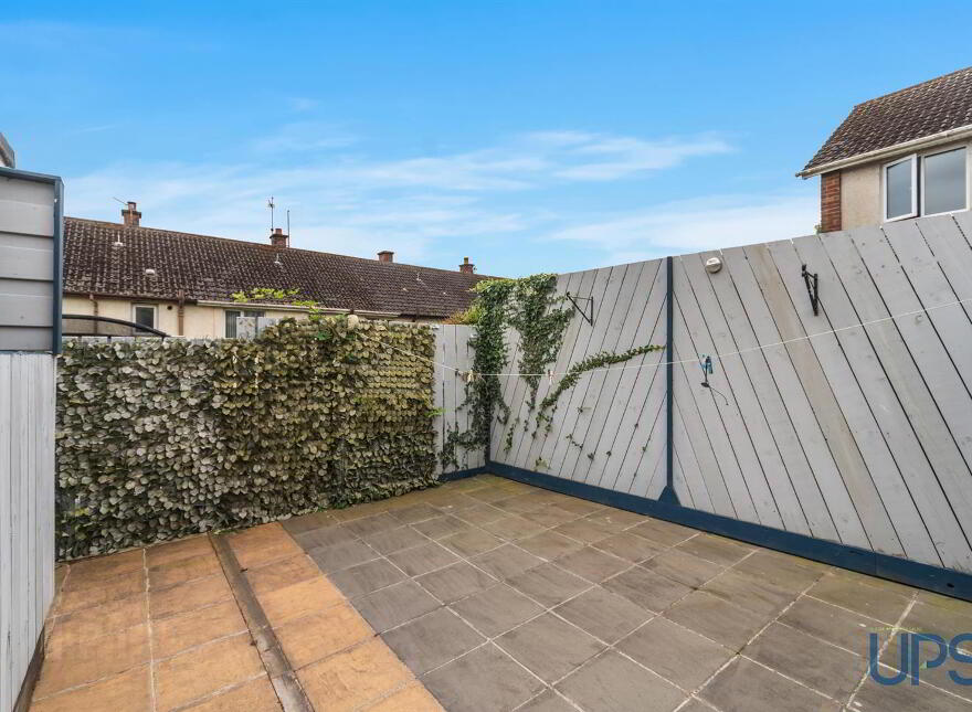 2 Rossnareen Avenue, Shaws Road, Belfast, BT11 8LP