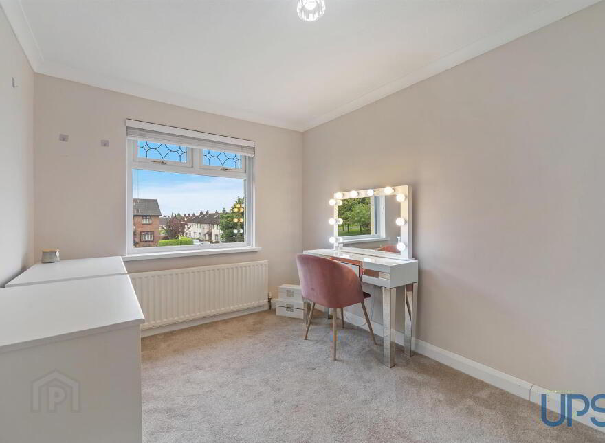 2 Rossnareen Avenue, Shaws Road, Belfast, BT11 8LP