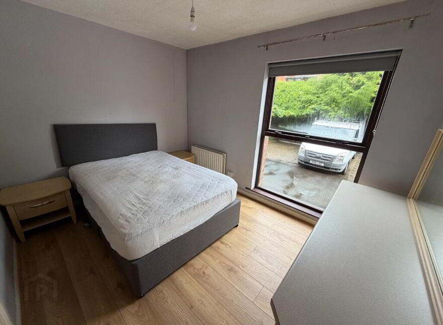 Deramore Elms, 4 Deramore Drive, Belfast, BT9 5JQ