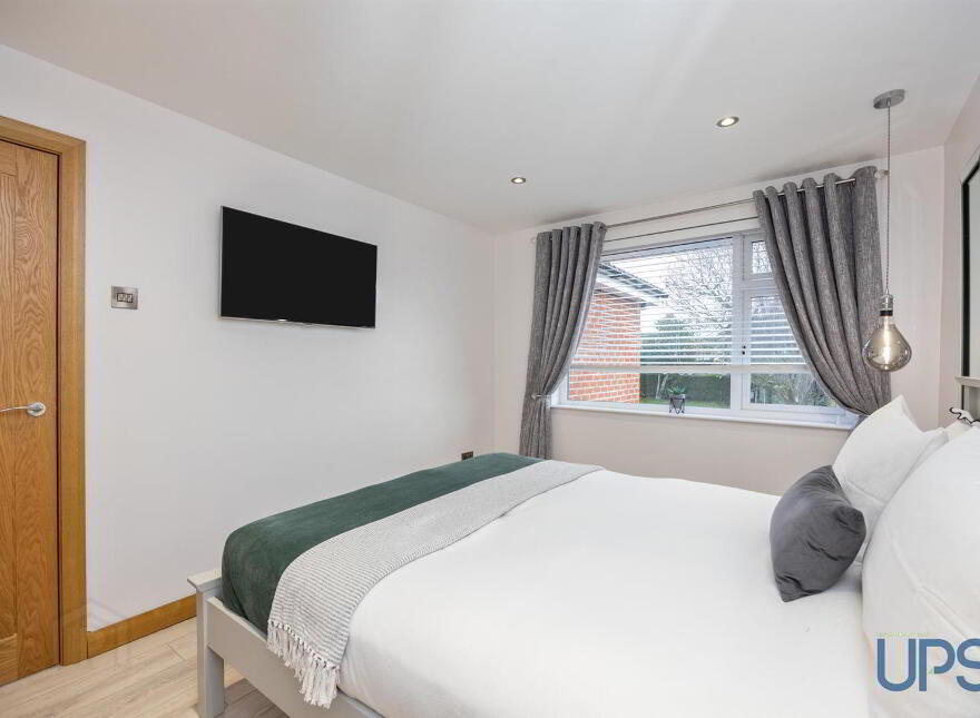 17 Stewartstown Park, Off Stewartstown Road, Belfast, BT11 9GH