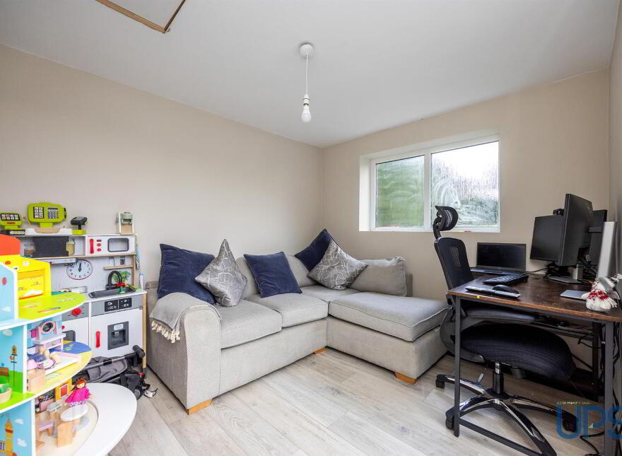 17 Stewartstown Park, Off Stewartstown Road, Belfast, BT11 9GH