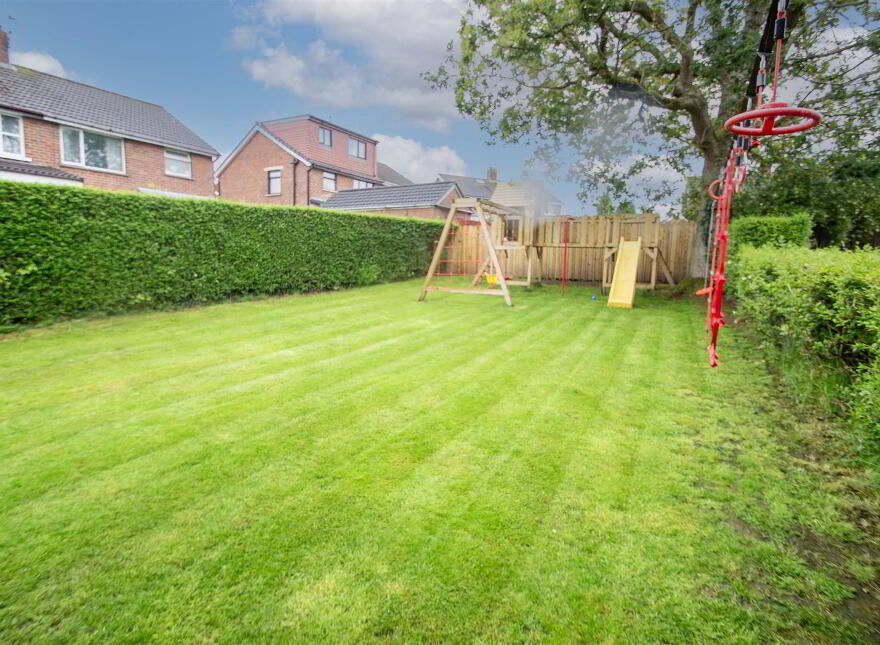 17 Stewartstown Park, Off Stewartstown Road, Belfast, BT11 9GH