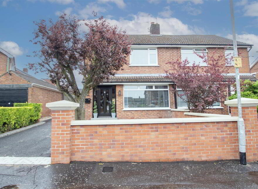 17 Stewartstown Park, Off Stewartstown Road, Belfast, BT11 9GH