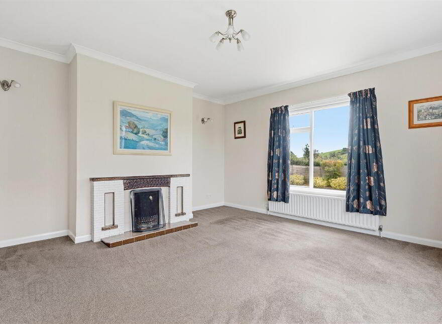 30 Carsonstown Road, Saintfield, Ballynahinch, BT24 7EA