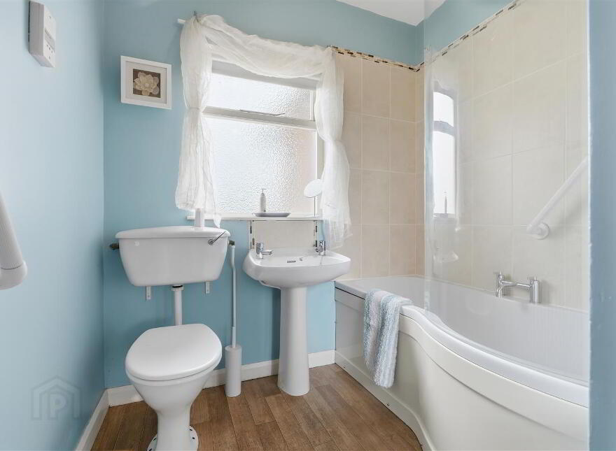30 Carsonstown Road, Saintfield, Ballynahinch, BT24 7EA