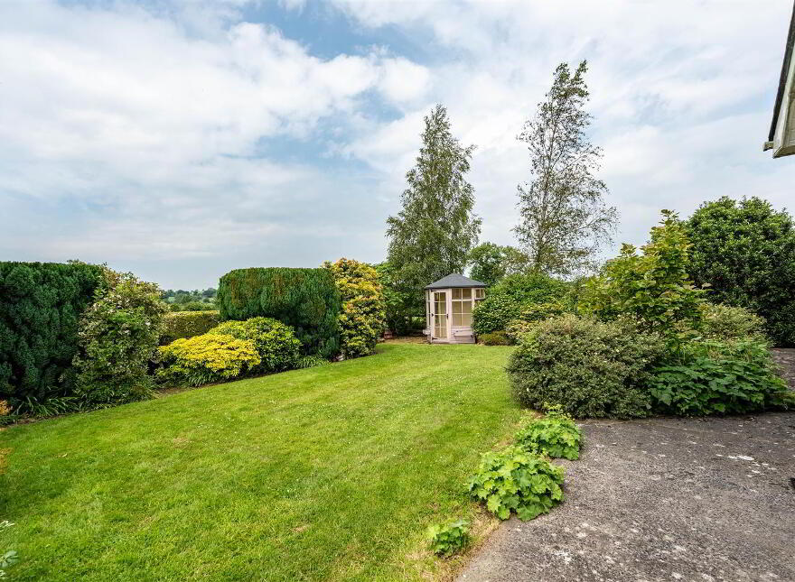 30 Carsonstown Road, Saintfield, Ballynahinch, BT24 7EA
