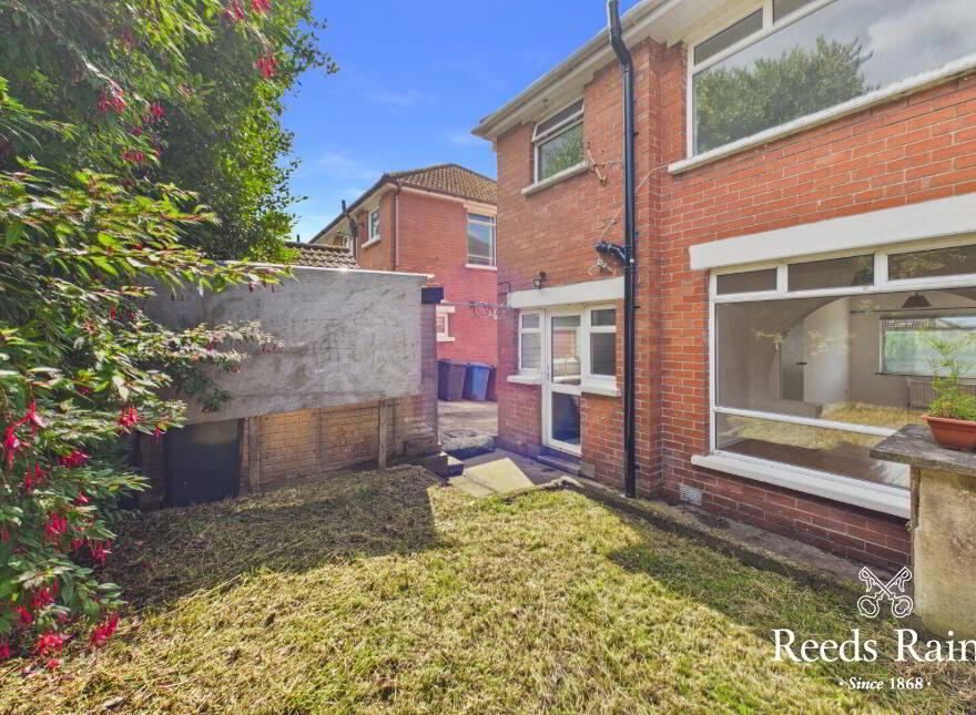 20 Castlemore Avenue, Upper Knockbreda Road, Belfast, BT6 9RF