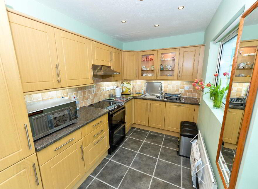 2 Copeland Avenue, Comber, Newtownards, BT23 5HX