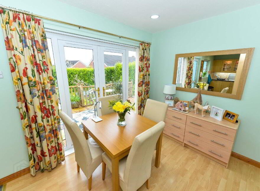 2 Copeland Avenue, Comber, Newtownards, BT23 5HX