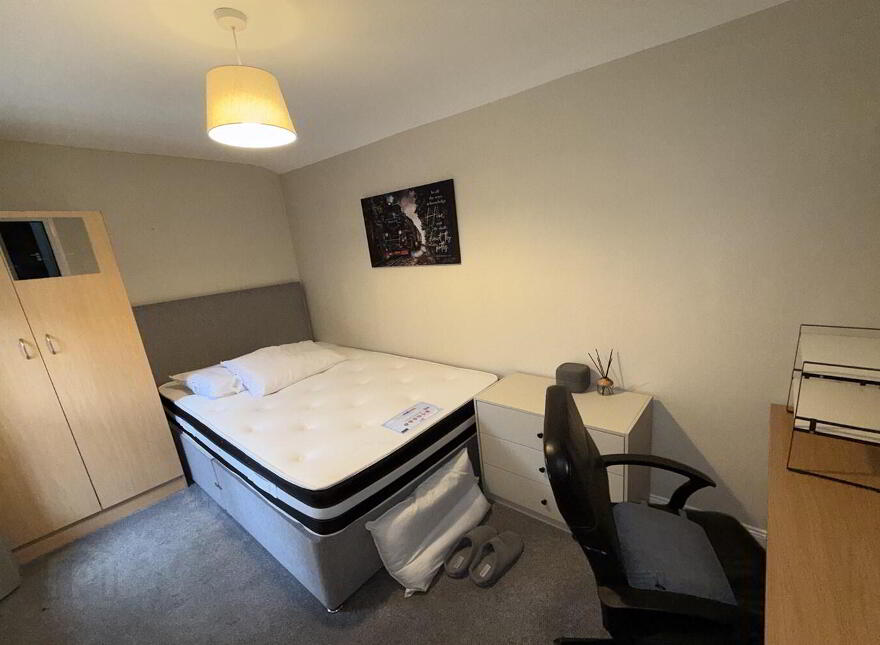 33 Edinburgh Street, Belfast, BT9 7DS