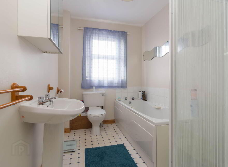 4 Station Court, Stoneyford Road, Lisburn, BT28 3TJ