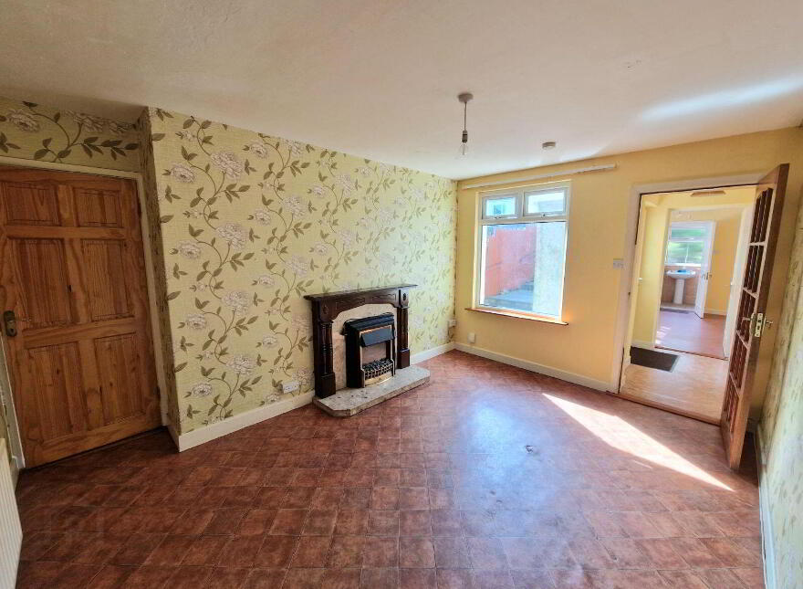 119 Churchfield Avenue, Churchfield, T23F6T1
