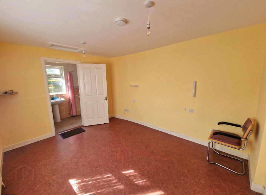 119 Churchfield Avenue, Churchfield, T23F6T1