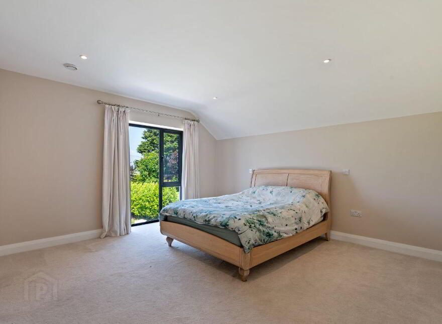 Boardee, Carrigaline, P43FT63