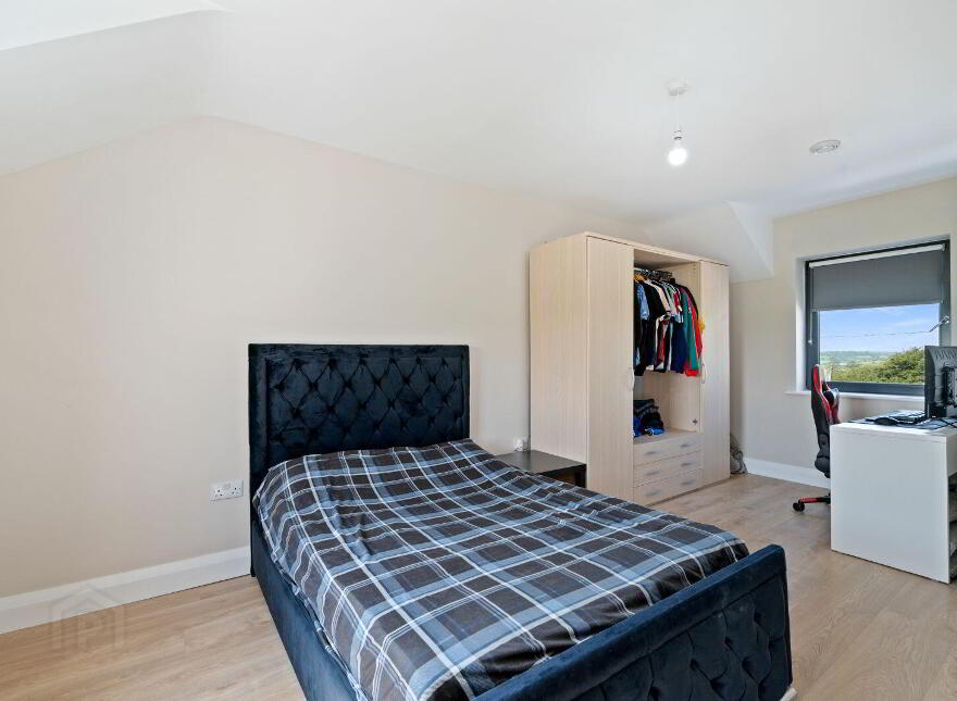 Boardee, Carrigaline, P43FT63