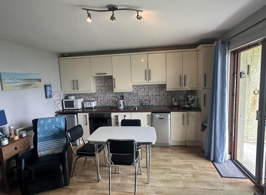 Chalet, 7 Redcastle Hotel, Redcastle, F93D702