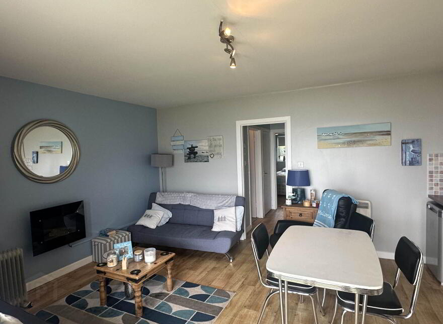 Chalet, 7 Redcastle Hotel, Redcastle, F93D702