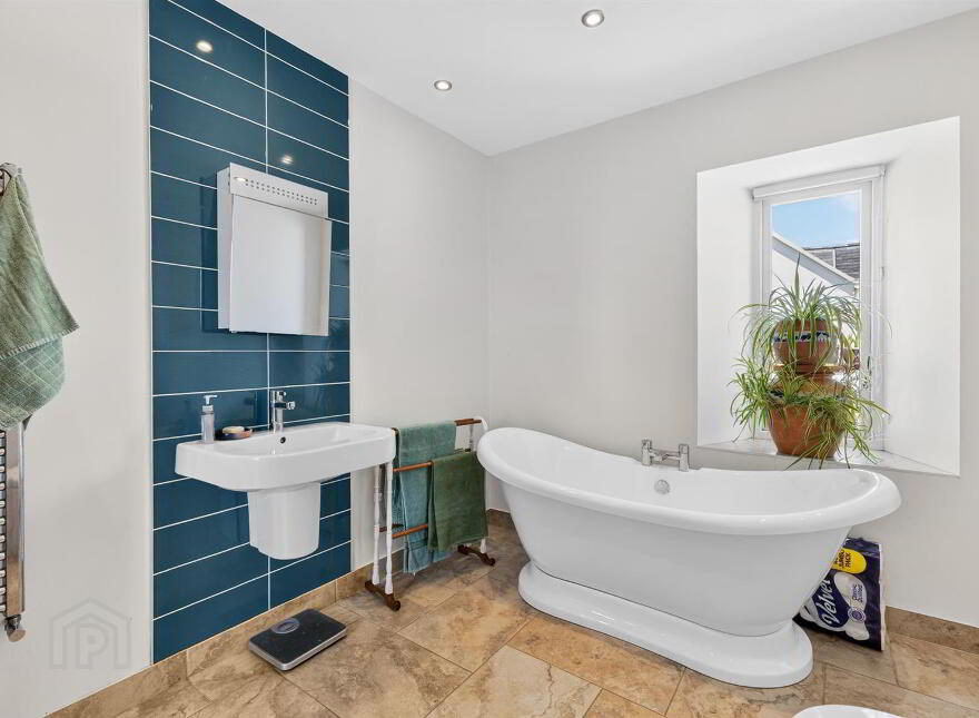 8 And 8a, Kearney Road, Portaferry, Newtownards, BT22 1QF