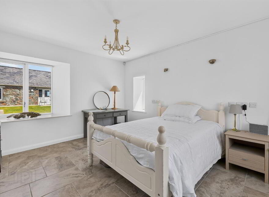 8 And 8a, Kearney Road, Portaferry, Newtownards, BT22 1QF