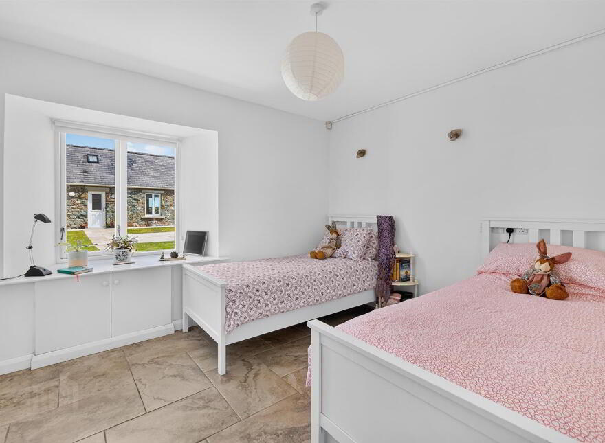 8 And 8a, Kearney Road, Portaferry, Newtownards, BT22 1QF