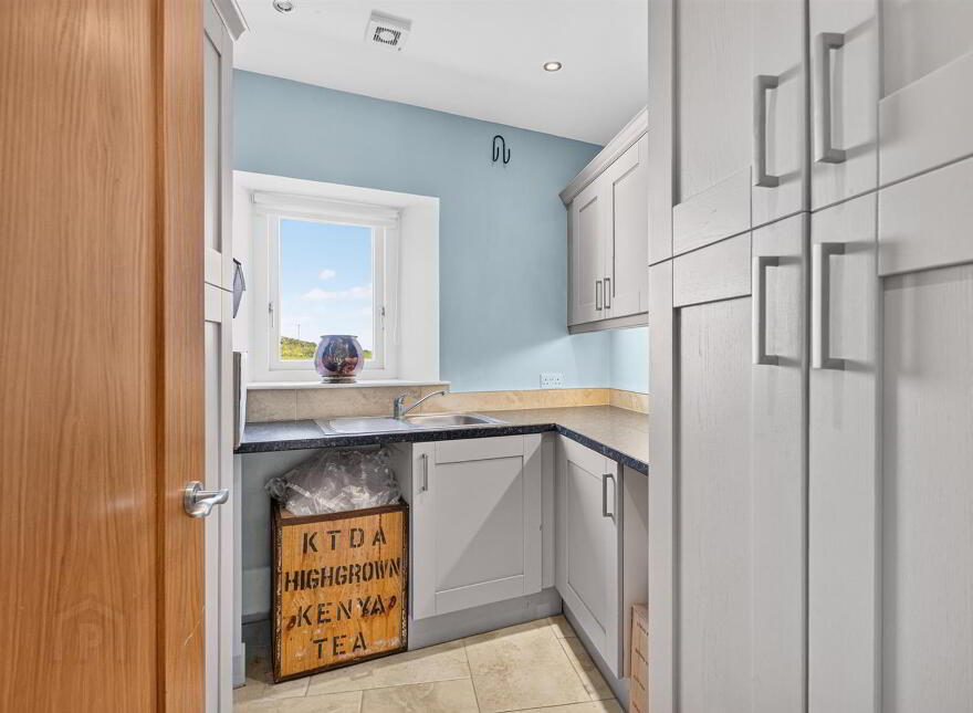 8 And 8a, Kearney Road, Portaferry, Newtownards, BT22 1QF