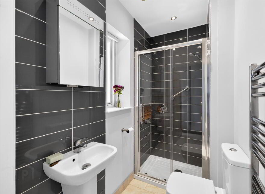 8 And 8a, Kearney Road, Portaferry, Newtownards, BT22 1QF