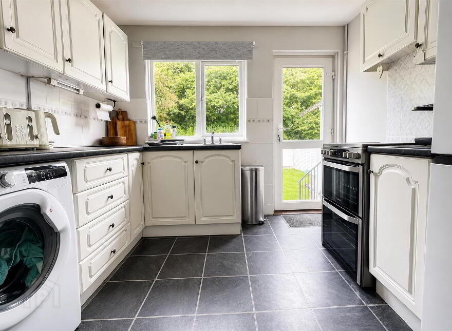11 Beechcroft Park, Newtownards, BT23 8QL