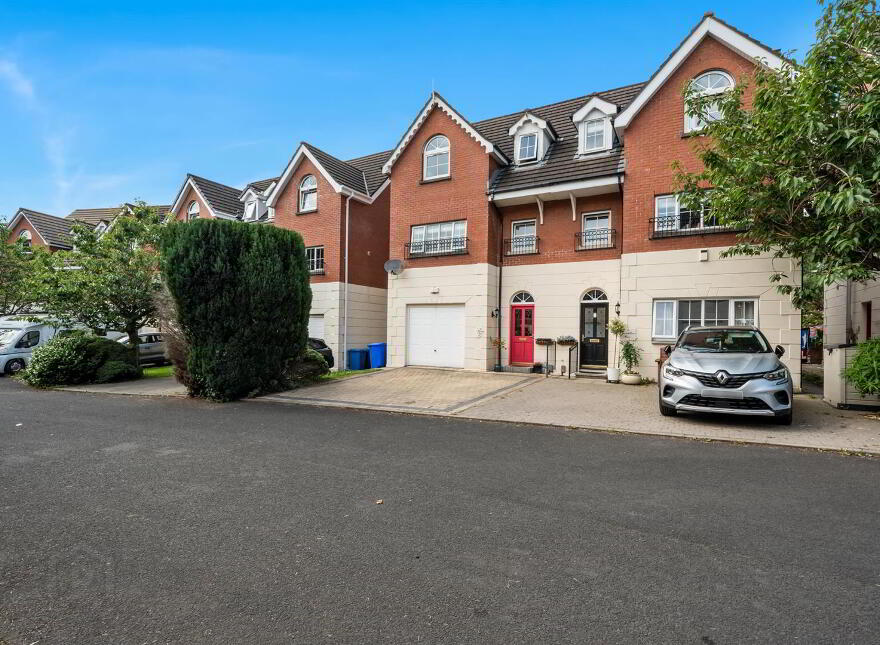4 Barnetts Court Mews, Belfast, BT5 7FJ