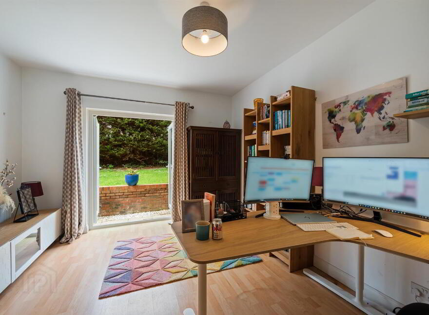 4 Barnetts Court Mews, Belfast, BT5 7FJ