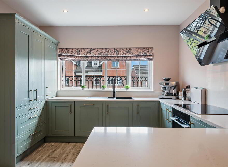 4 Barnetts Court Mews, Belfast, BT5 7FJ