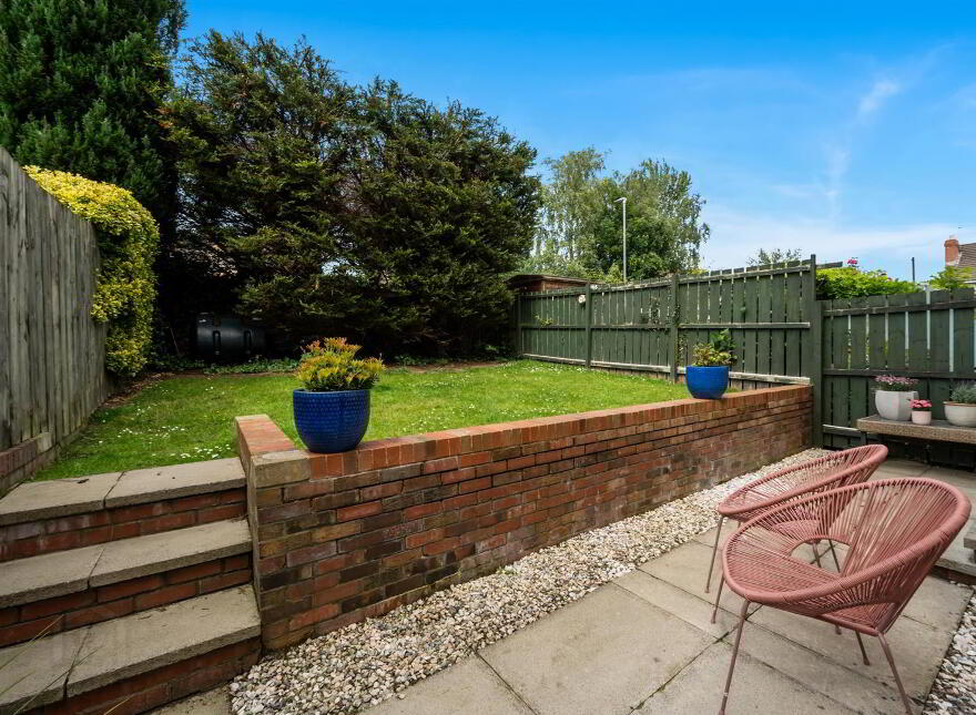 4 Barnetts Court Mews, Belfast, BT5 7FJ