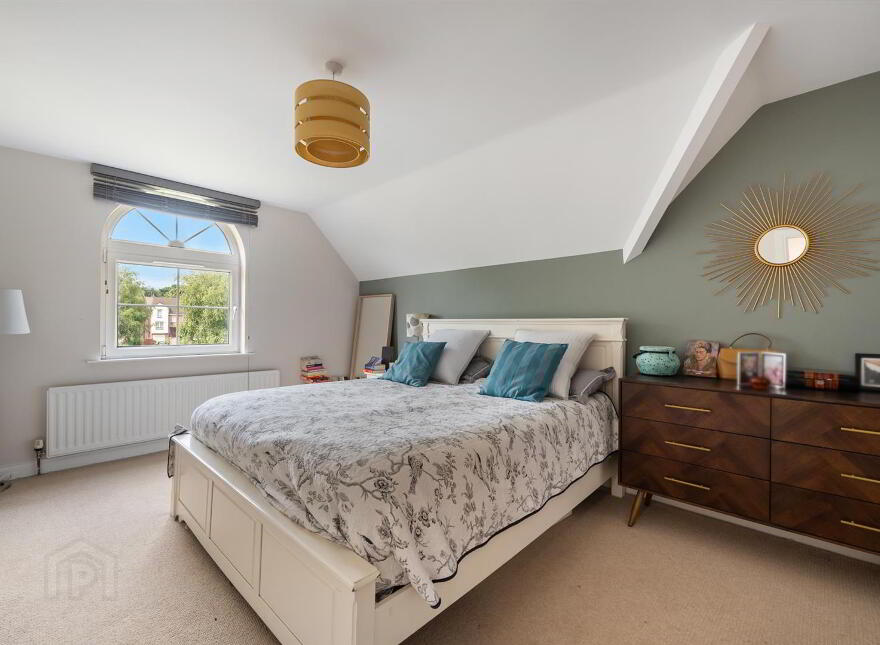 4 Barnetts Court Mews, Belfast, BT5 7FJ