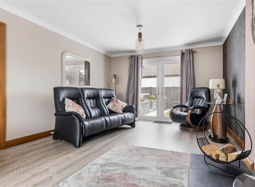 6 The Meadows, Broughshane, Ballymena, BT43 7NG