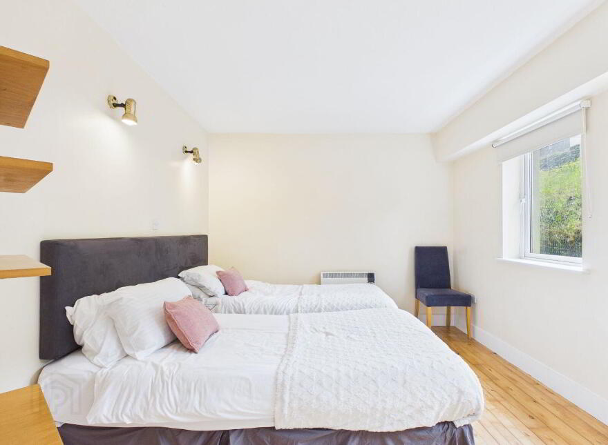 28 Carleton Village Apartments, Youghal, P36E940