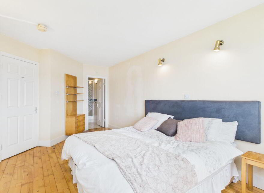 28 Carleton Village Apartments, Youghal, P36E940