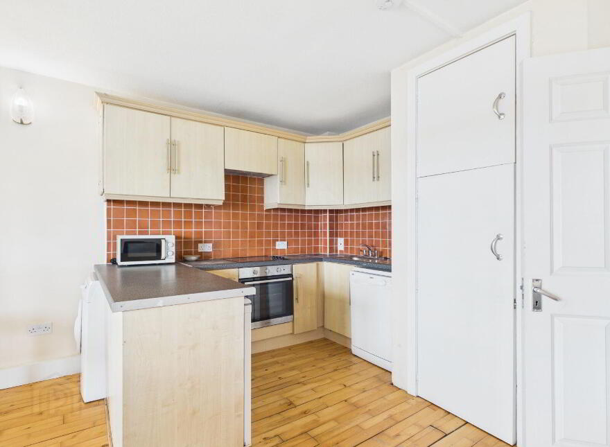 28 Carleton Village Apartments, Youghal, P36E940