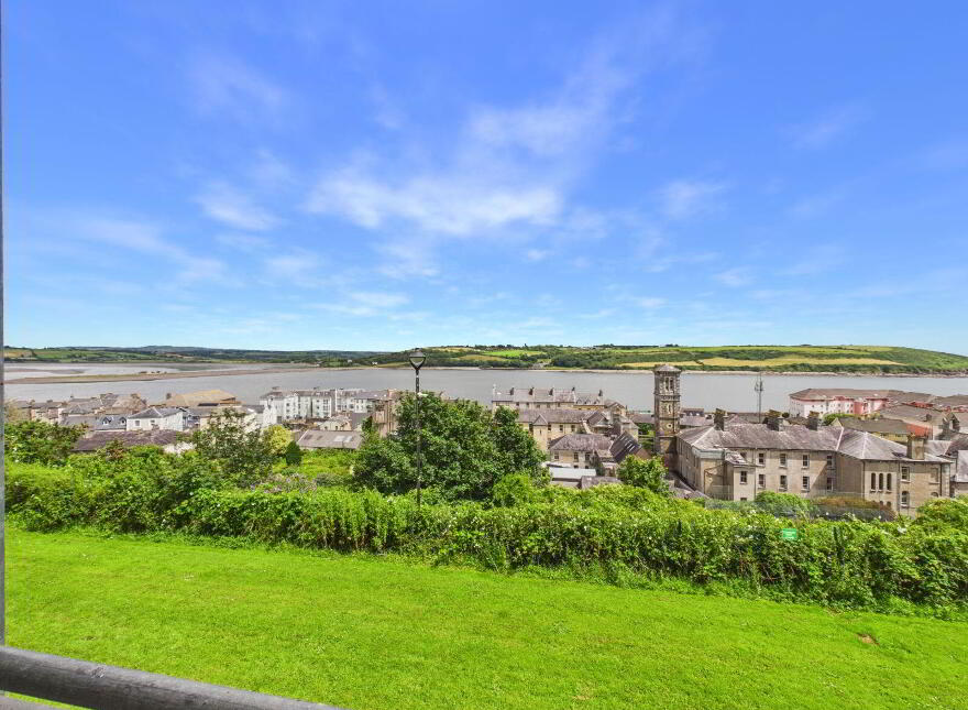 28 Carleton Village Apartments, Youghal, P36E940