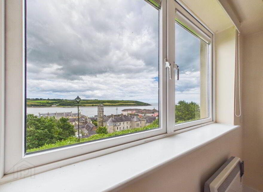 28 Carleton Village Apartments, Youghal, P36E940
