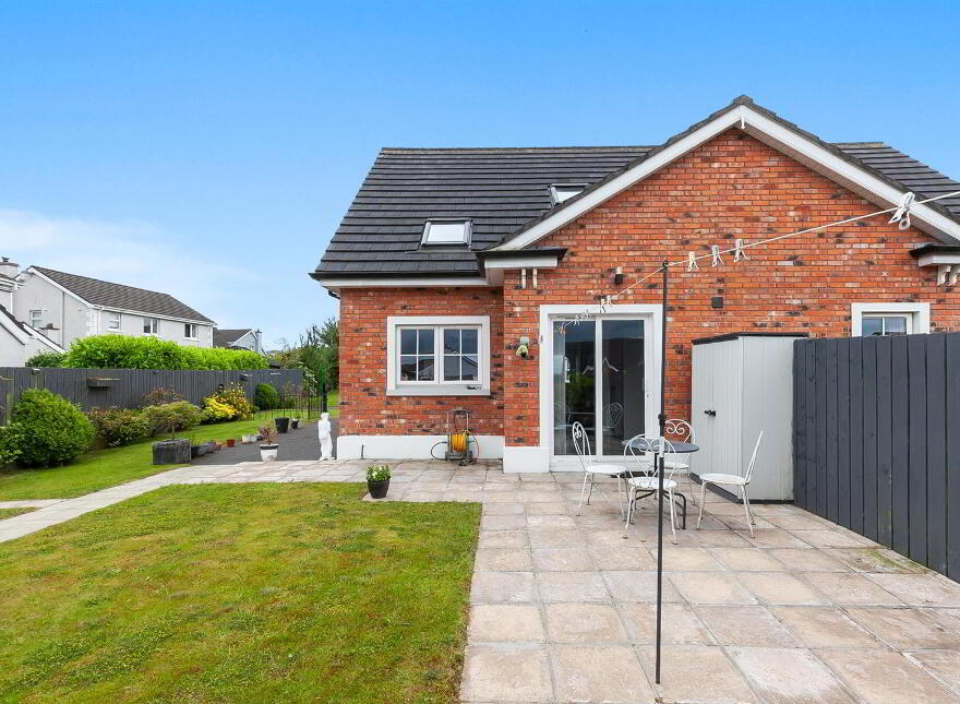 10 Foxton Court, Newtownabbey, BT36 5FT