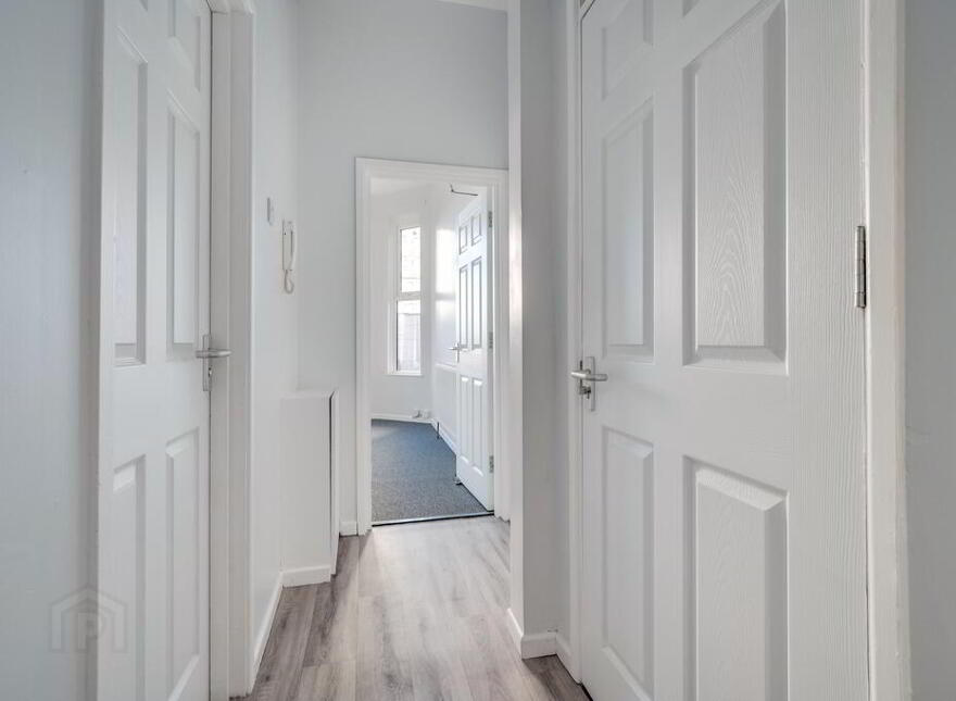Flat 4, 11 Camden Street, Belfast, BT9 6AT