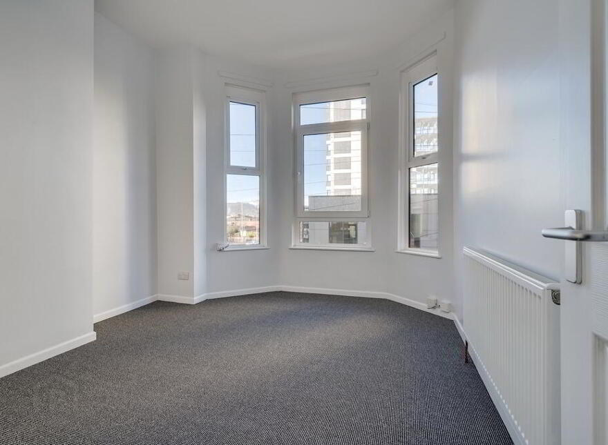 Flat 4, 11 Camden Street, Belfast, BT9 6AT
