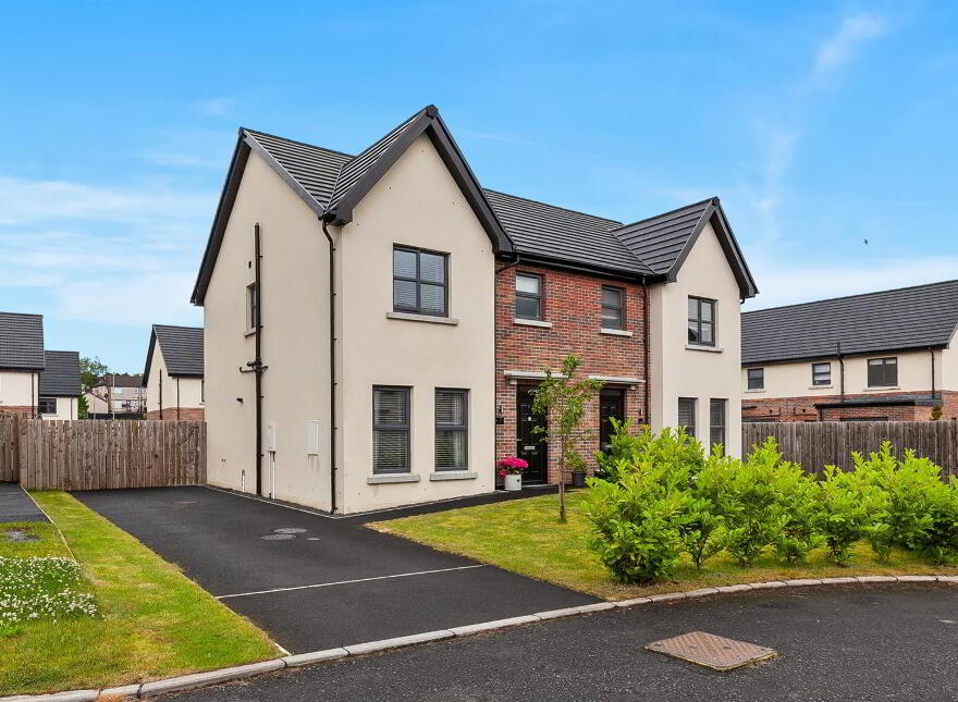 7 Carnlea Wood Lane, Newtownabbey, BT37 0WR