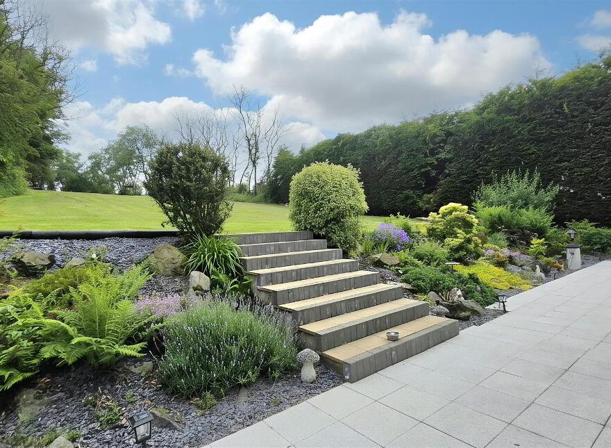38 Ballyvallagh Road, Carrickfergus, BT40 3NA