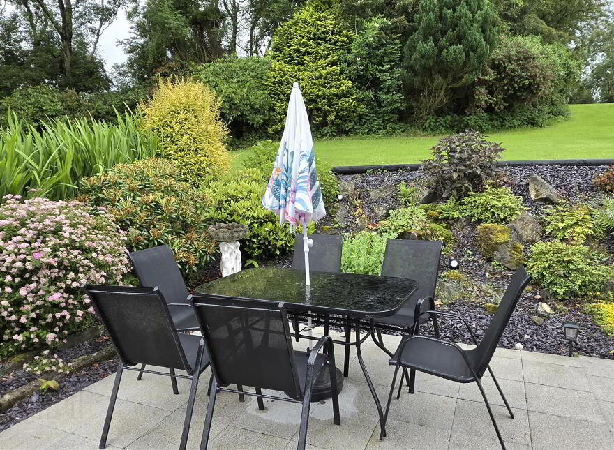 38 Ballyvallagh Road, Carrickfergus, BT40 3NA