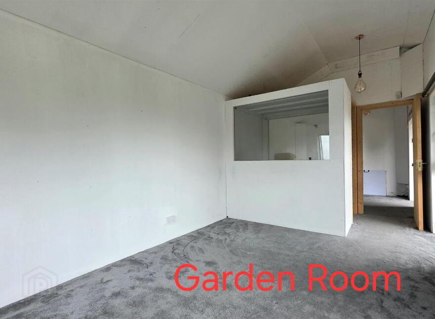 38 Ballyvallagh Road, Carrickfergus, BT40 3NA