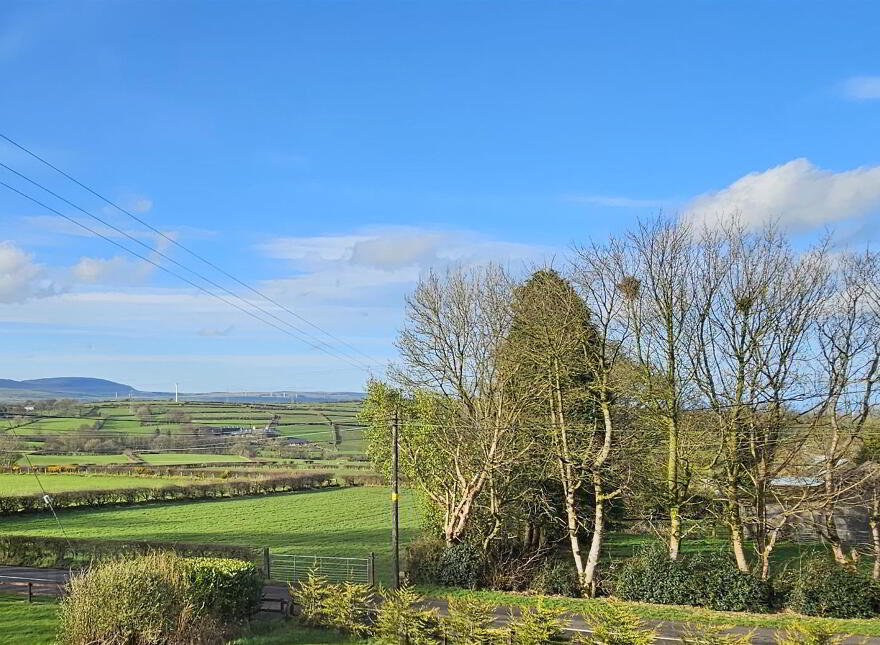 38 Ballyvallagh Road, Carrickfergus, BT40 3NA