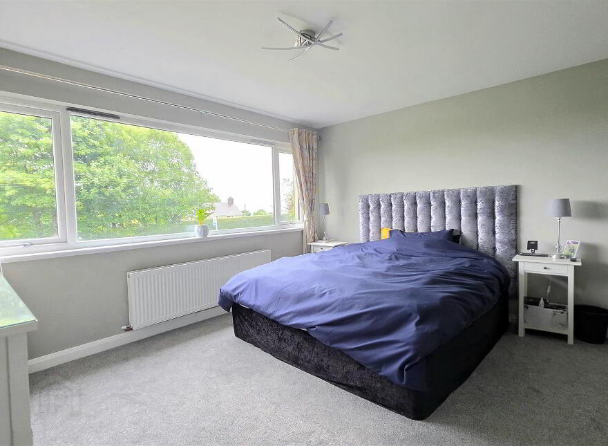 38 Ballyvallagh Road, Carrickfergus, BT40 3NA
